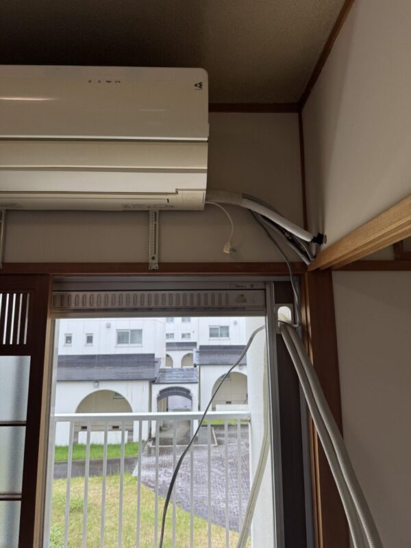弘前市エアコン新規工事